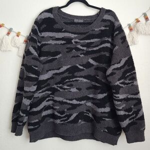 Barefoot Dreams Cozychic Seaside Camo Crewneck Knit Black Pullover Soft Comfy 2x